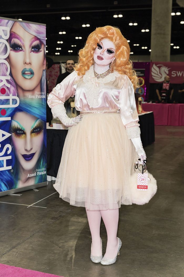 dragcon's color hair